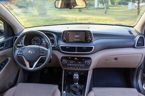 Hyundai Tucson 1.6 GDi Béžový interiér - 4