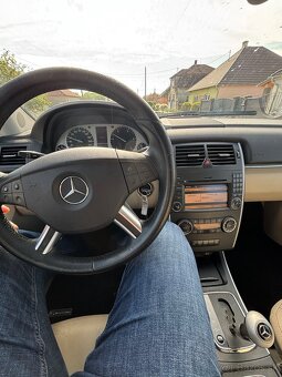 MercedesBenz B200CDI - 4