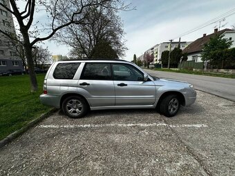 Subrau Forester 2.0 benzín - 4