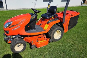 Predám traktorovú kosačku Kubota GR2120 - 4