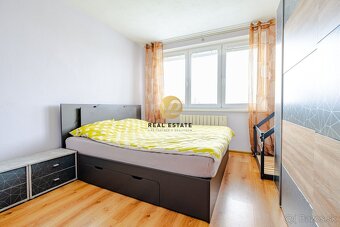 REZERVOVANÉ - NA PREDAJ: Priestranný 3-izbový byt so záhrado - 4