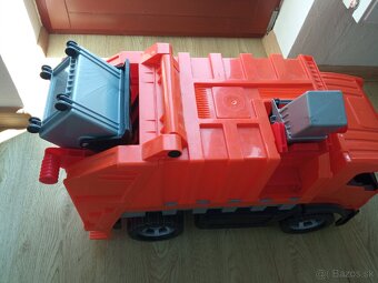 Velke smetiarske auto - 4