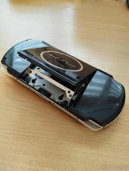 PSP 3004 - 4