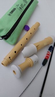 Predám altovú zobcovú flautu Yamaha YRA 402B - 4