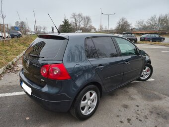Predám Volkswagen Golf V 1.9 TDI - 4