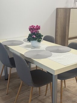 Ponúkame do prenájmu 3-izbovy byt s parkovacím miestom - 4