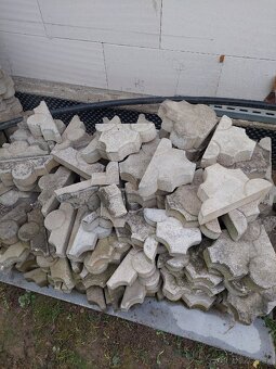 Dlažba známková - 4