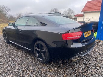 Audi A5 S-Line 2.0tdi M6 dovoz gb - 4