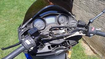 Piaggio X10, 350 - 4