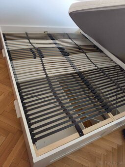 Manželská posteľ 200x 160cm - 4