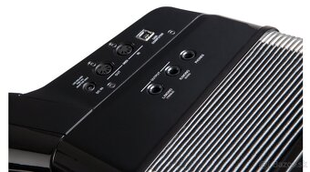 Predám akordeón ROLAND FR 8X - 4