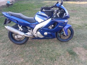 Yamaha yzf thundercat 600 - 4