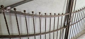 Kovaná brána, bránka a plotové dielce - 4