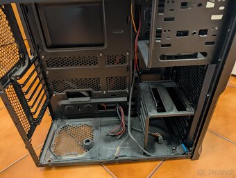 PC Skrinka / case Zalman Z3 Plus ATX Midi tower cierna - 4