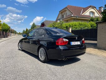 BMW E90 318i - 4