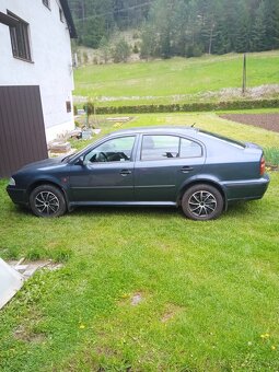 Škoda Octavia 1.6 - 4