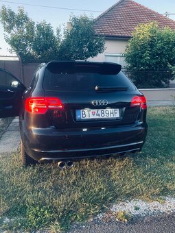 Audi A3 Sportback 1.6 TDI S-line - 4