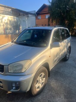Toyota rav4 - 4