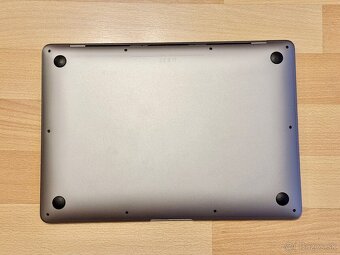 MacBook Air 13", i5-1.1GHz,4j/16GB/512GB, TOP STAV - 4