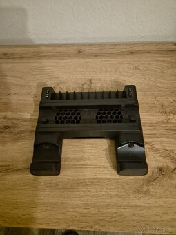 Predám Ps4 Verzia Pro 1TB - 4