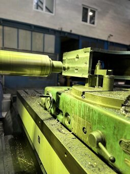 Horizontální vyvrtávačka TOS WHQ 13 CNC (8188) - 4