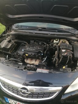 Opel astra j 1.4 benzín 74kw - 4