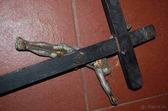 Starý liatinový kríž - 4