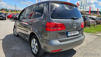 Volkswagen Touran 1.6 tdi dsg - 4