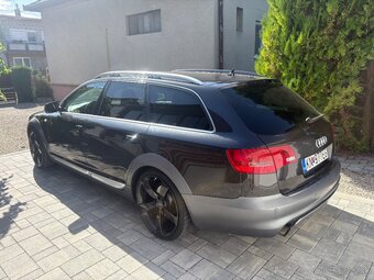 Audi A6 allroad 3.2 V6 - 4