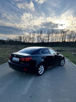 Lexus is220d - 4