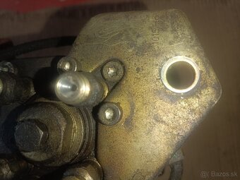 Predám rotačné vstrekovacie čerpadlo na vw 1.9tdi - 4
