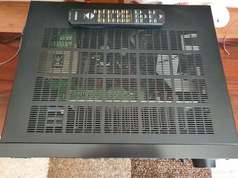 5.1 zosilňovač domáceho kina YAMAHA RX-V430 TOP stav - 4