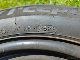 Hankook winter icept rs3 + original plechové disky VW - 4