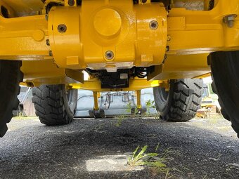Komatsu WB97 2007 - 4