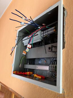 🔧 Elektrikár – Prievidza a okolie - 4