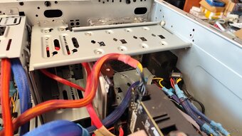 Herný/Pracovný PC – i7, RX 570, SSD, HDD - 4