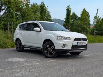 Mitsubishi Outlander 2.2 DI-D 130kW Intense+, 4x4, 7-miestne - 4