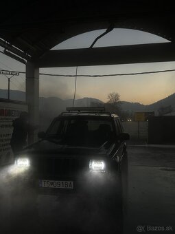 LED svetlá jeep xj - 4