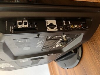 Predám TV Panasonic TX-P42X20E - 4