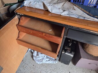 Písací chrómový stôl - 4