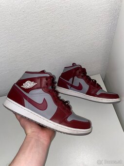 Air Jordan 1 Mid Cherrywood Red - 4