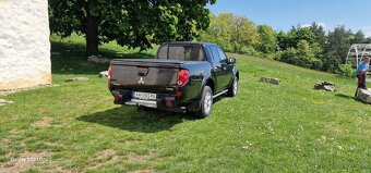 Mitsubishi L200 - 4