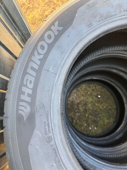 Predám Hankook 215/65 R17 rok 2022 - 4