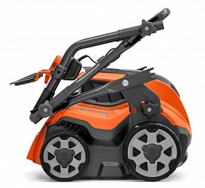 HUSQVARNA S 138i bez batérie a nabíjačky - 4