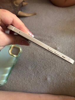 iPhone 12 - 4