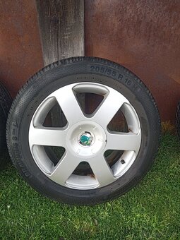 205/55R 16 letné pneumatiky+elektróny - 4