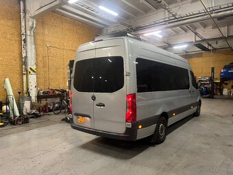 Sprinter 319 V6 3.0 CDI 9 miest - 4