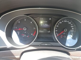 Predám Volkswagen Passat 4MOTION, DSG, 2.0 D-140KW - 4