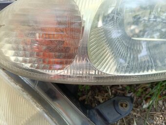 Predam pravostranne predne svetla na mazda mx5 nb1 - 4