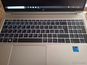 HP ProBook 450 G9 15,6" i7-1260P / 16 / 1TB / W10P - 4